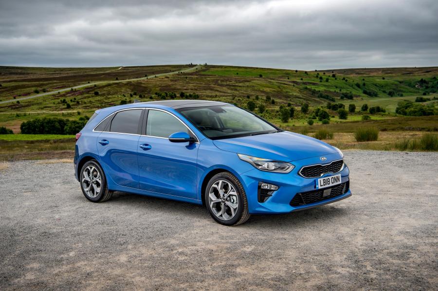  Kia Ceed First Edition 2018 года  (UK) (фото 8 из 30)